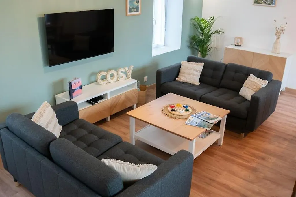 Holiday home Jolie Maison Entierement Renovee Proche Du Bourg Et Des Plages Landeda